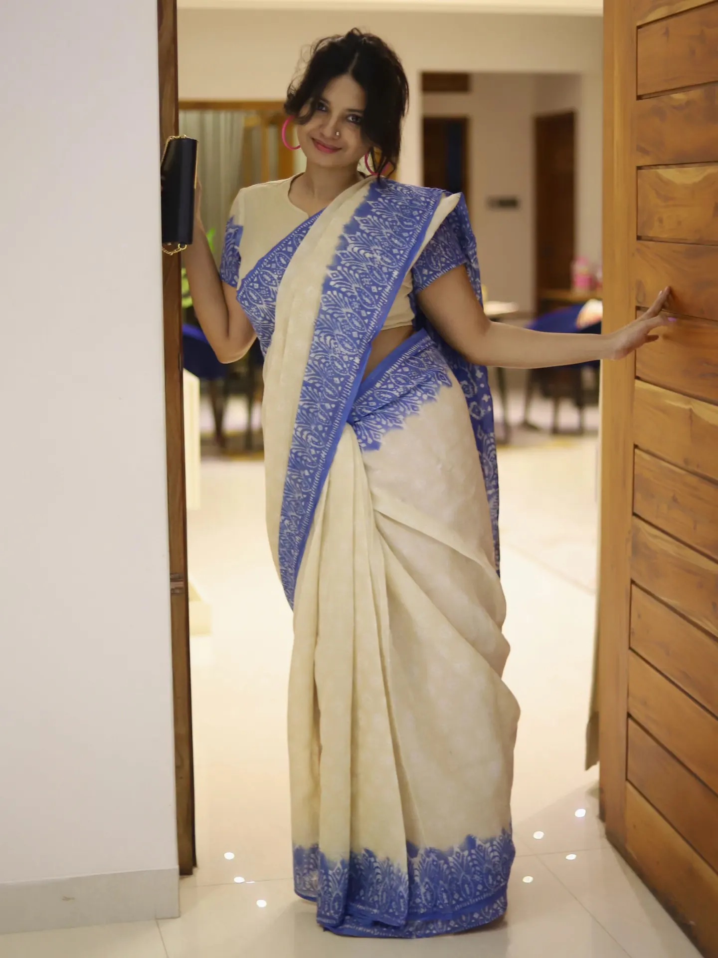 Cream & Cobalt Handloom Cotton — Natural Dye Cotton saree